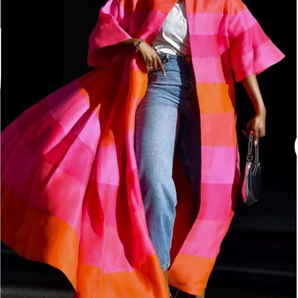 Multi Color Short sleeves cape